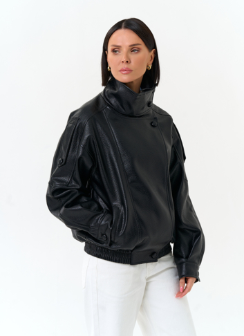 Женская куртка из эко кожи с воротником стойкой