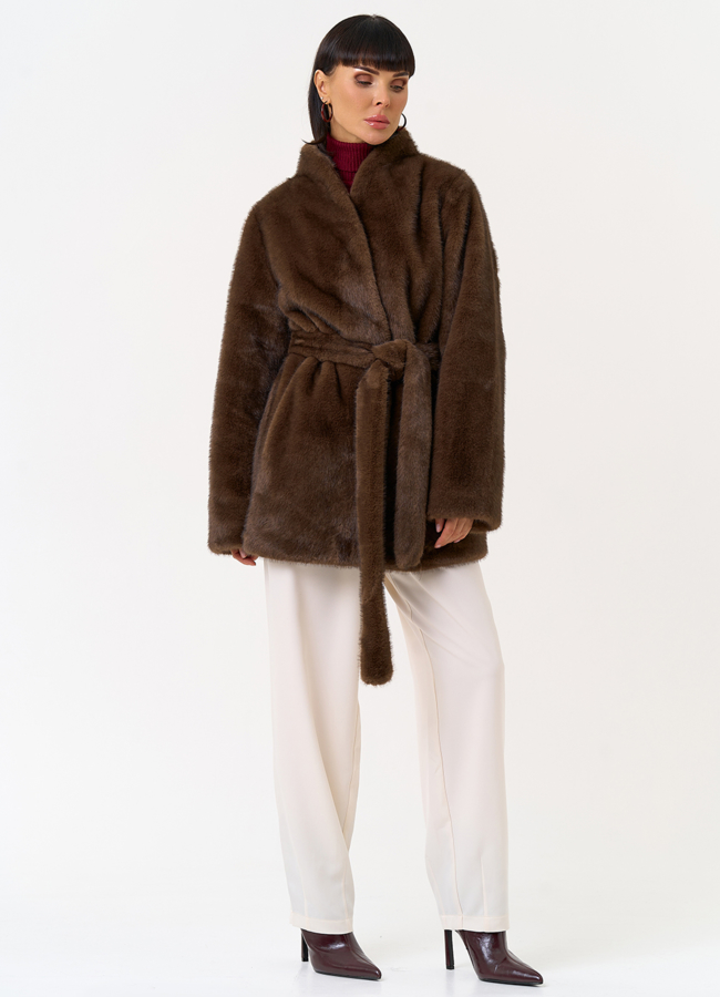 фото Женская шуба из эко меха с поясом модель № 31252