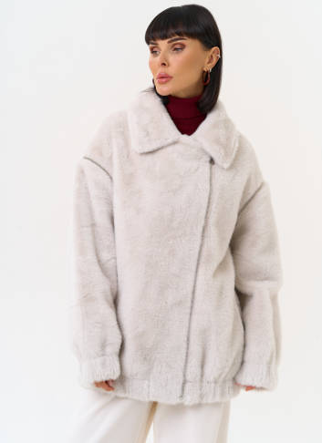 Женский бомбер из эко меха со съемными рукавами