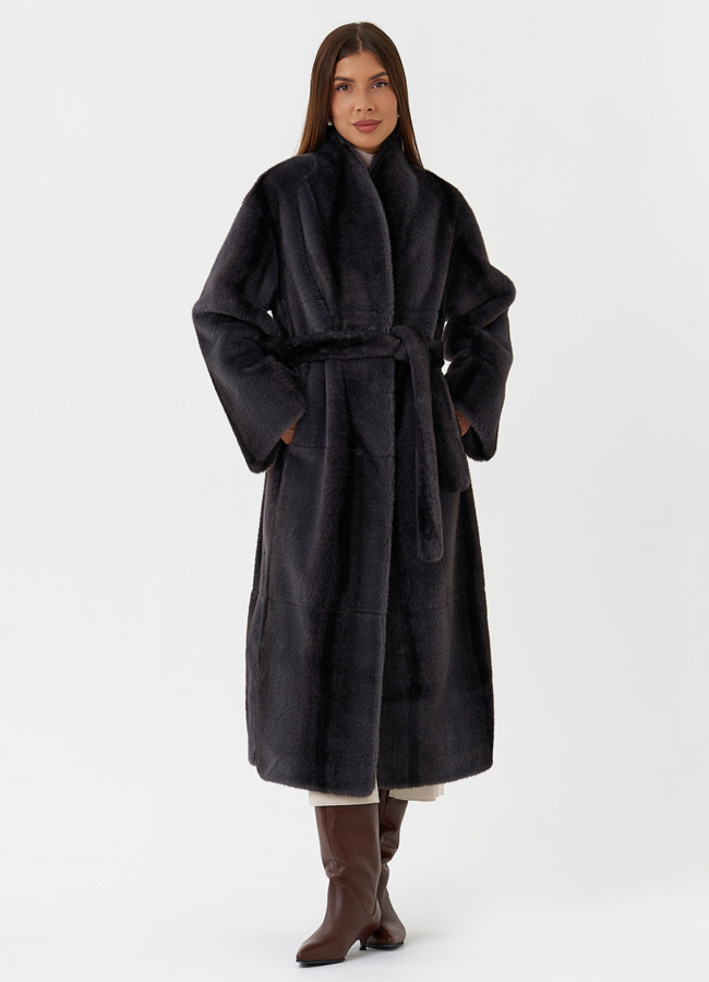 Длинное пальто из эко меха с принтом деграде модель № 28543 меха малина