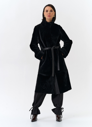 Женская двухсторонняя дубленка с поясом