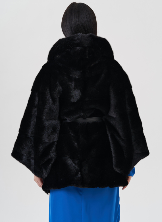 Шуба из норки с капюшоном 