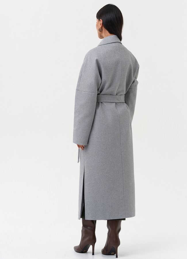 фото Женское пальто с английским воротником модель № 31210