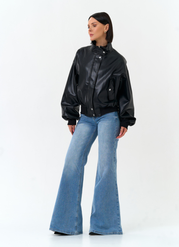 Женская куртка бомбер из эко кожи