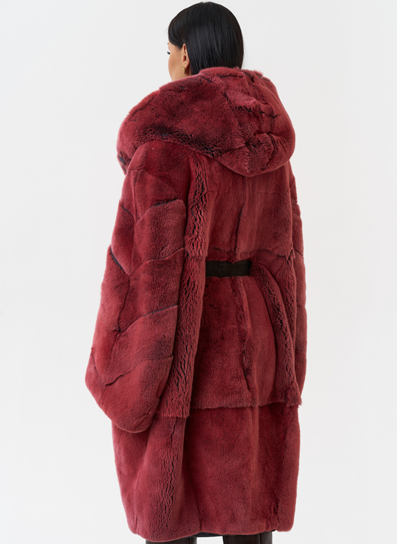 Шуба из меха кролика с капюшоном