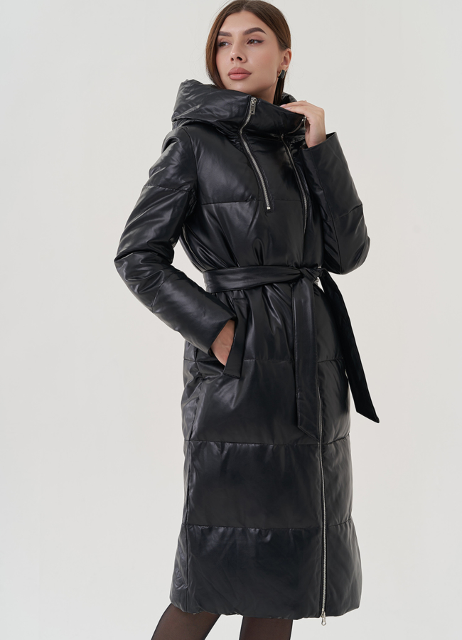 Женский пуховик из эко кожи с капюшоном модель № 24865 в кредит