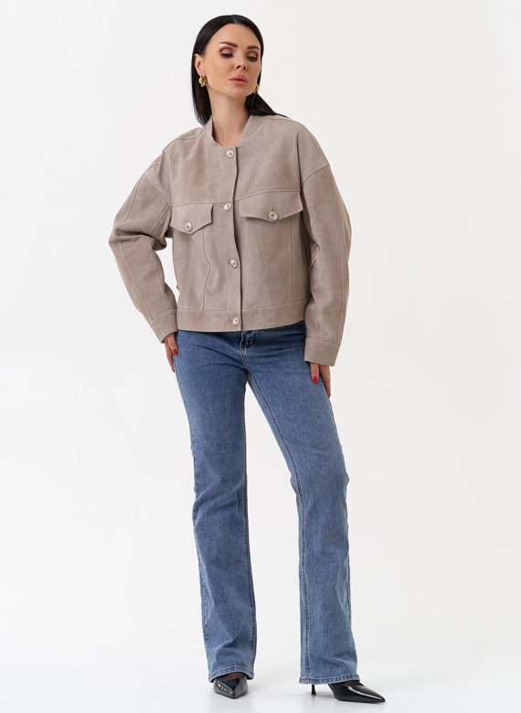 Светлая куртка из замши фото