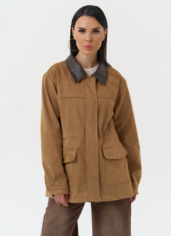 Женская парка из эко замши бежевого цвета