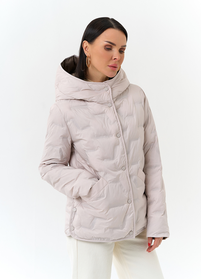 Женская куртка с капюшоном  модель № 32702 универмаг малина