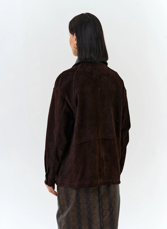 Женская куртка из натуральной замши фото