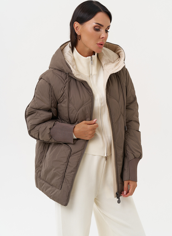 Женская куртка с капюшоном