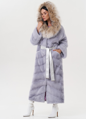 Женская норковая шуба с капюшоном из меха рыси