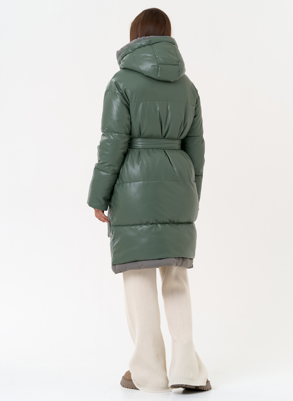 Женский пуховик из эко кожи с капюшоном