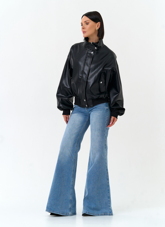 Женская куртка бомбер из эко кожи