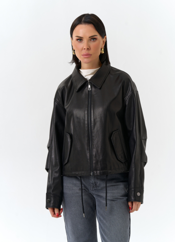 Женская куртка из натуральной кожи Женская куртка из натуральной кожи