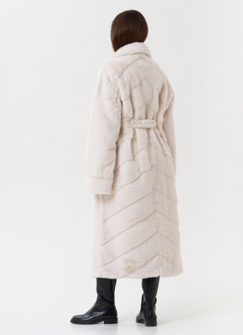 Шуба из эко меха с поясом