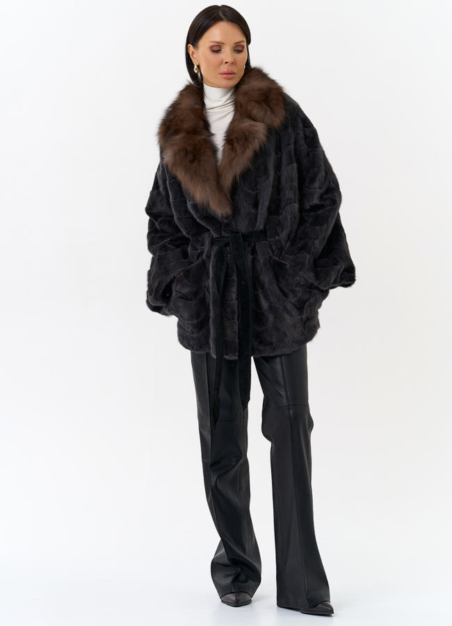 Шуба из меха норки с воротником из меха лисы модель № 31302 в рассрочку