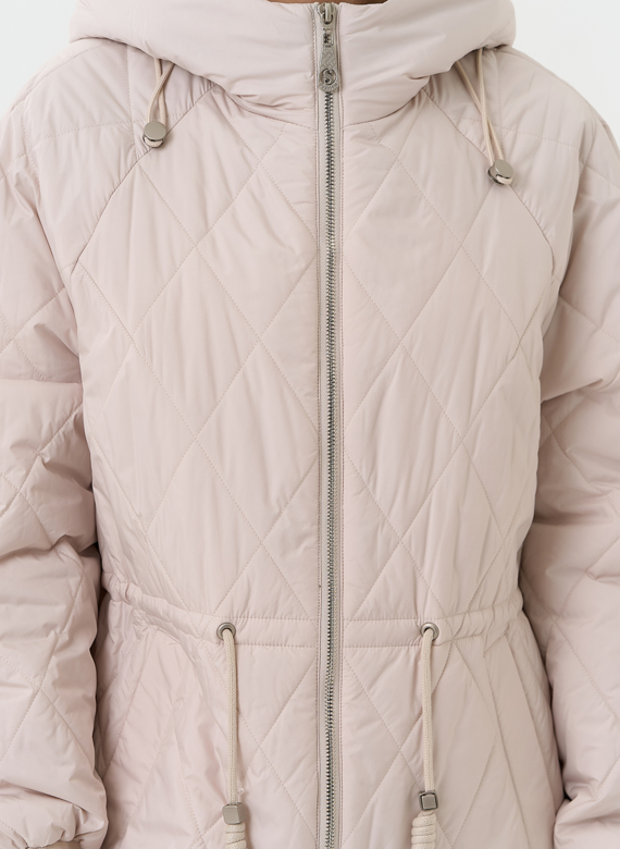 Женская куртка с капюшоном