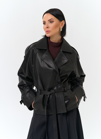 Женская куртка из натуральной кожи с поясом