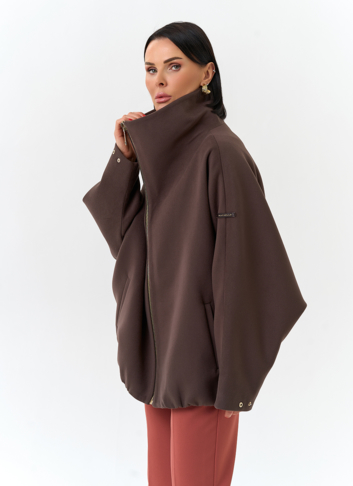 Женское укороченное пальто с высоким воротником Женское укороченное пальто с высоким воротником