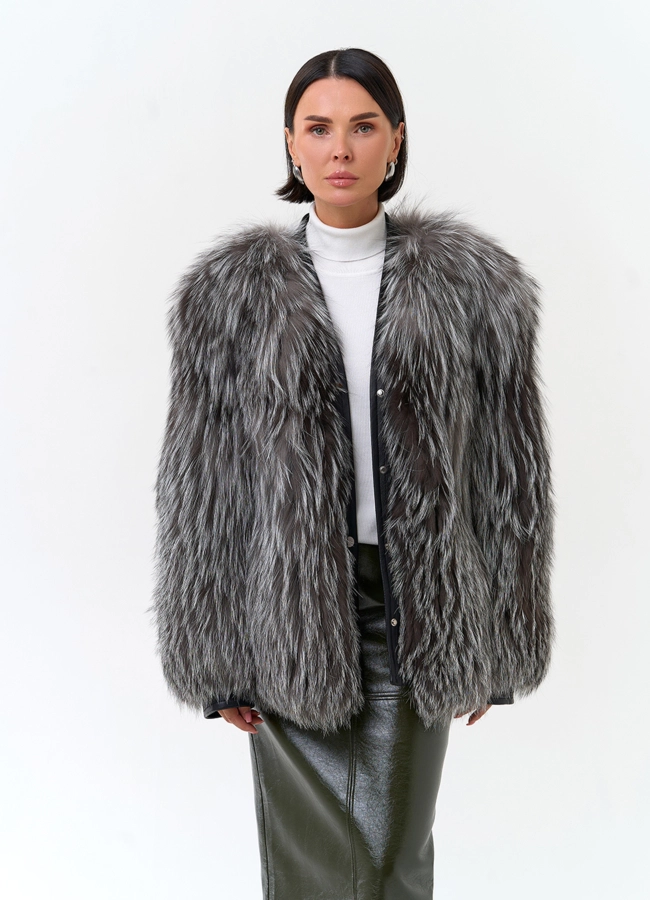 Женская шуба из меха чернобурой лисы модель № 34160 в рассрочку