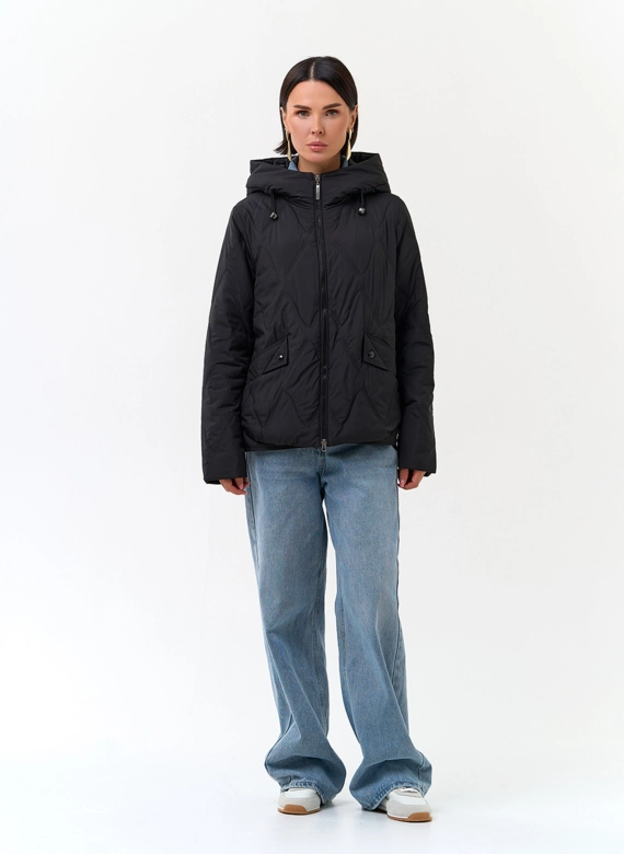 Женская куртка с капюшоном
